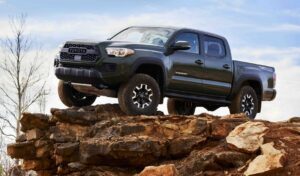 Best Engine Oil for Toyota Tacoma